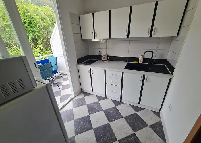 Sunny Place 아파트 *